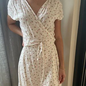 Brandy Melville Dress